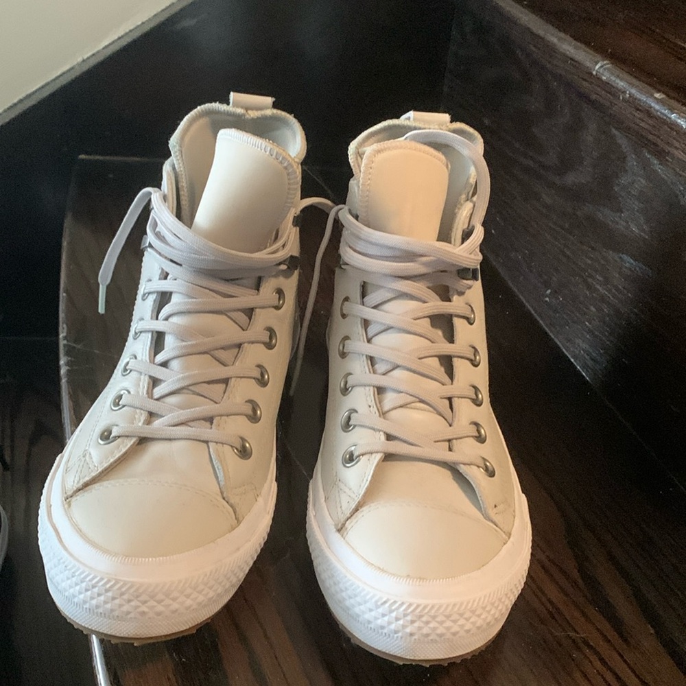 Women’s Converse Shoes